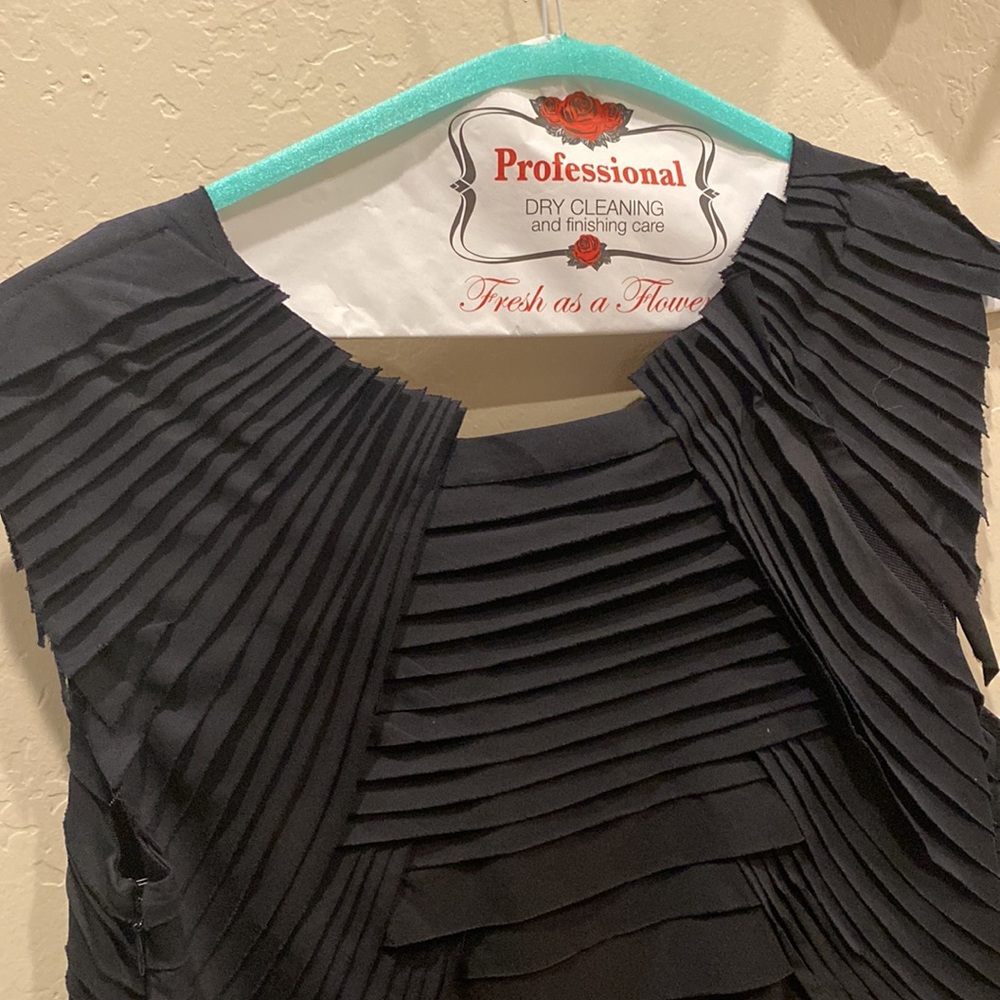 Dress-Ruffled dress by BCBG - Picture 6 of 8